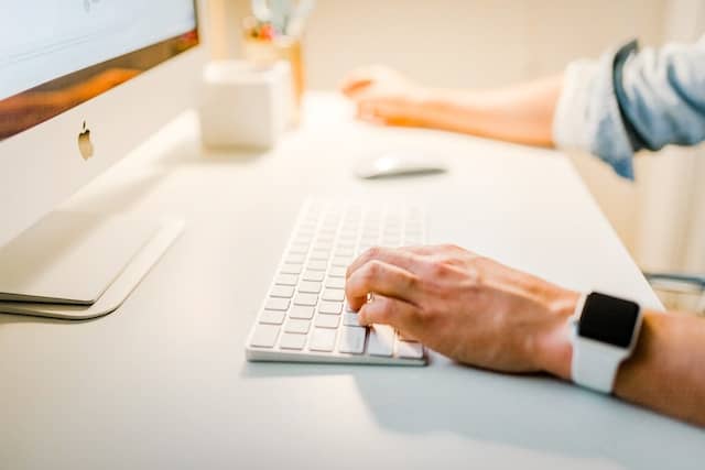 Dlaczego warto naprawiać sprzęt Apple w autoryzowanym serwisie? 