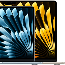 Dwa laptopy MacBook Air demonstrujące różnicę rozmiaru wyświetlaczy, 13,6 cala i 15,3 cala, mierzonych po przekątnej